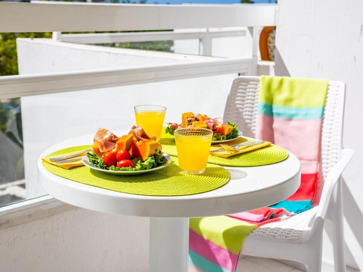 302 Modern, Light, Comfortable Studio With Swimming Pool Playa de las Americas  Bagian luar foto
