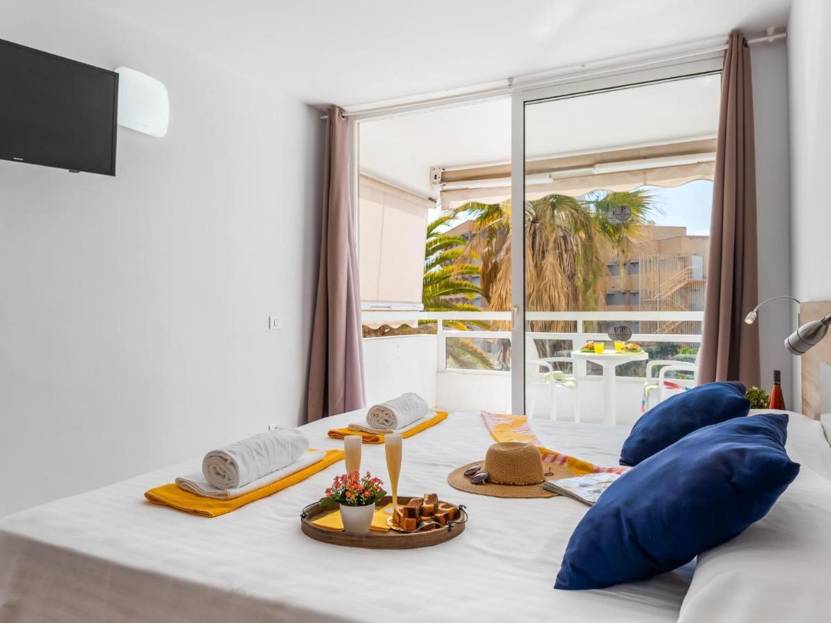 302 Modern, Light, Comfortable Studio With Swimming Pool Playa de las Americas  Bagian luar foto