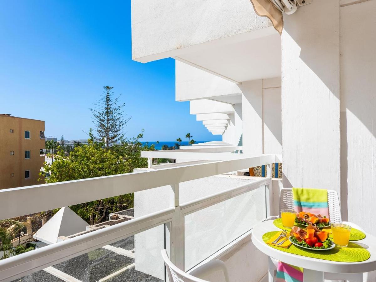302 Modern, Light, Comfortable Studio With Swimming Pool Playa de las Americas  Bagian luar foto