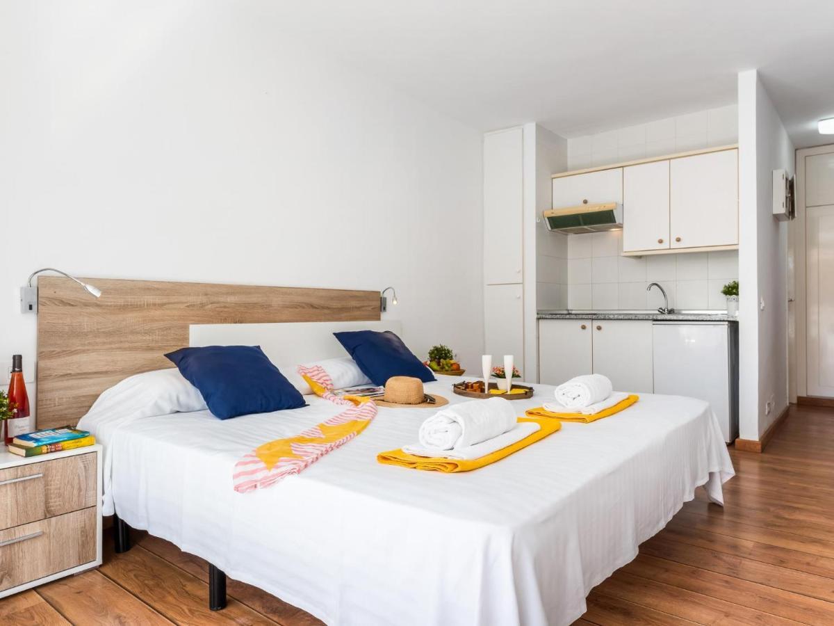 302 Modern, Light, Comfortable Studio With Swimming Pool Playa de las Americas  Bagian luar foto